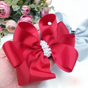 laço de fita para cabelo