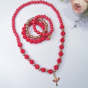 colar e pulseira
